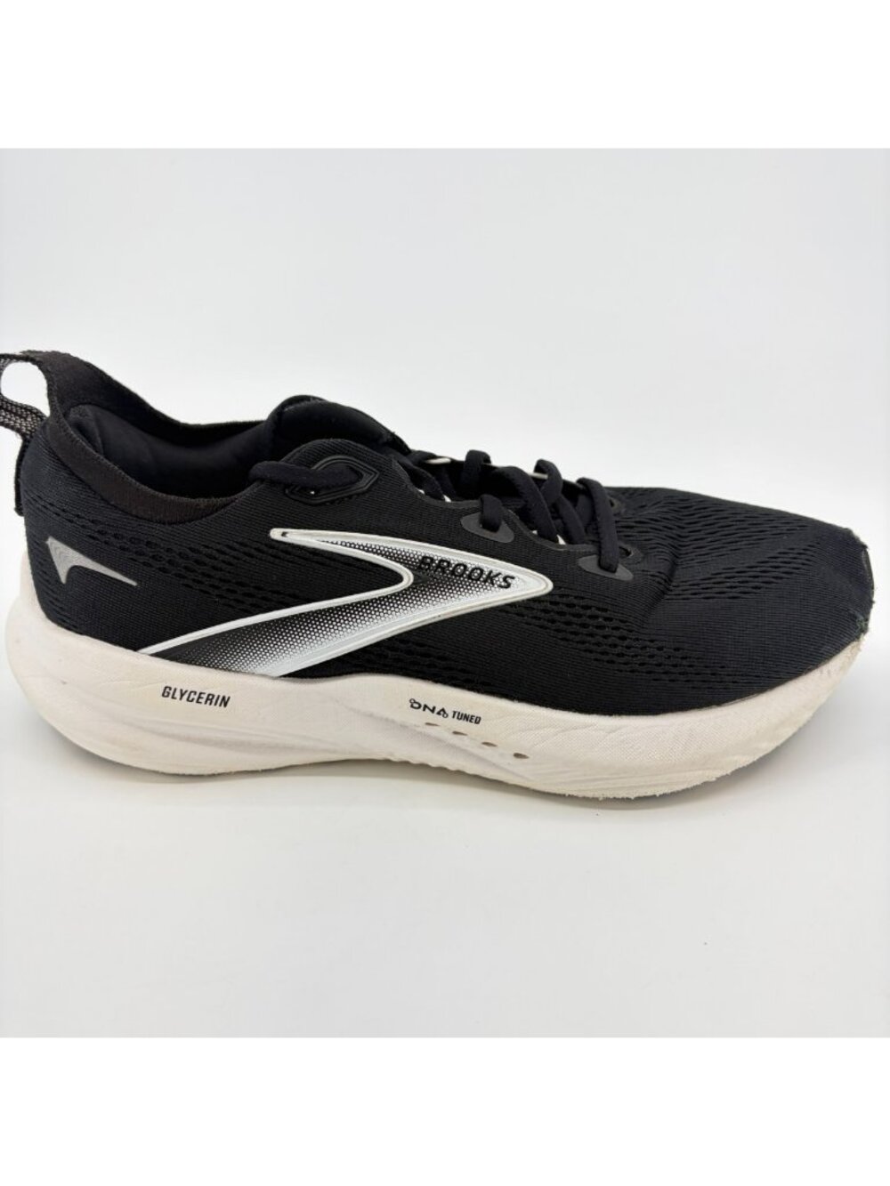 Brooks Glycerin 22 Mens Size 9 Black White Athletic Running Shoes Sneakers